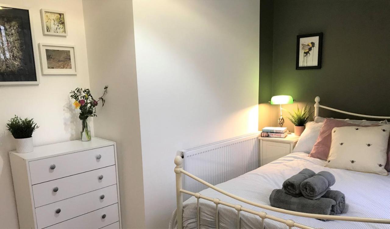 וויטפילד Stylish Modern 3-Bed House Nr Manchester City Ctr מראה חיצוני תמונה