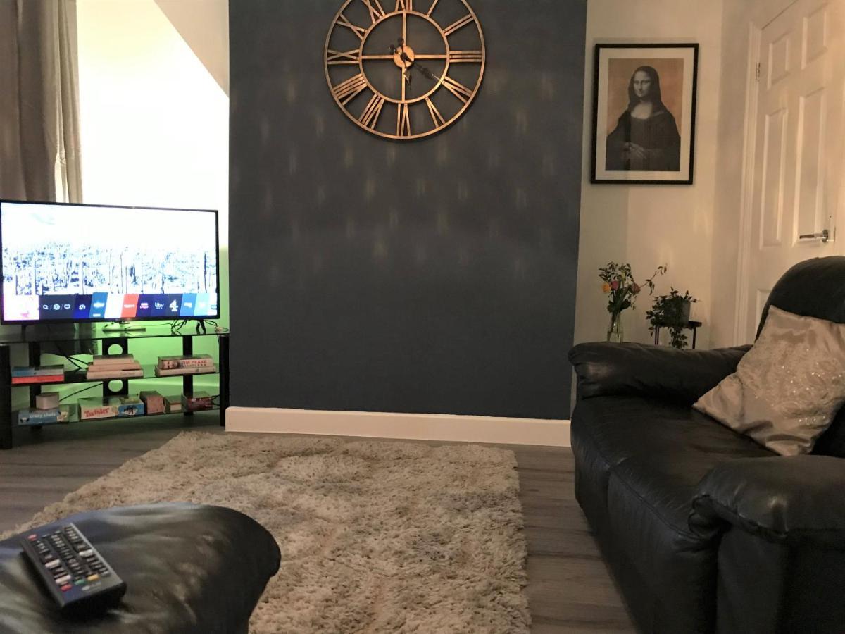 וויטפילד Stylish Modern 3-Bed House Nr Manchester City Ctr מראה חיצוני תמונה